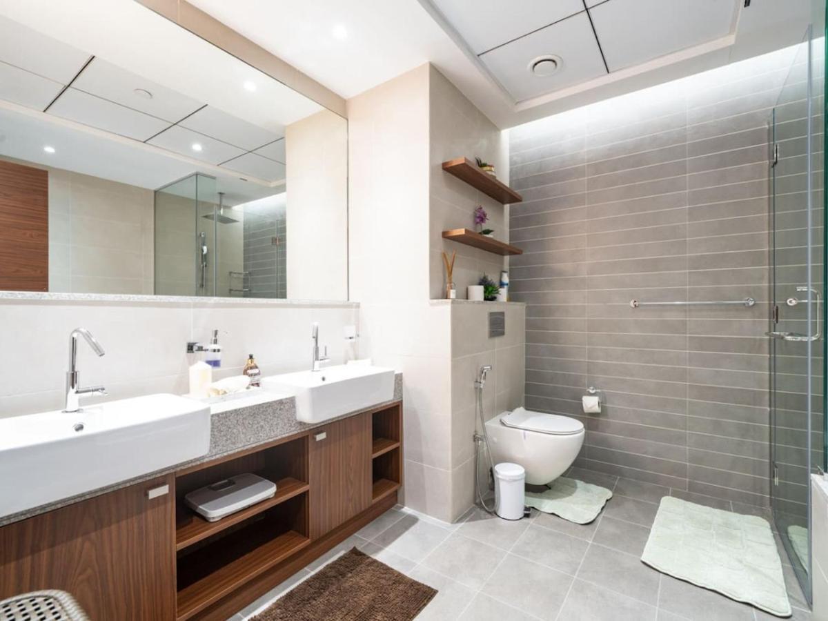Elegant 2-bed Escape With Frame & Difc Views *