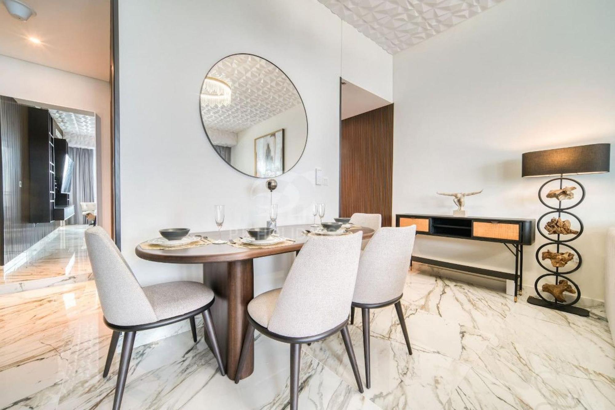 2 Bed With Sea View At 5242 By Pk Holidays Dubai