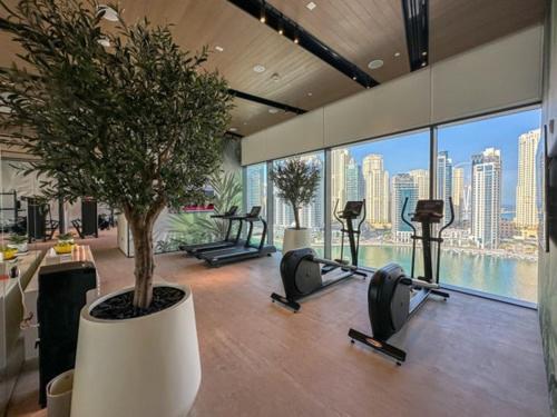 Splendid 2br In Vida Marina * Dubai