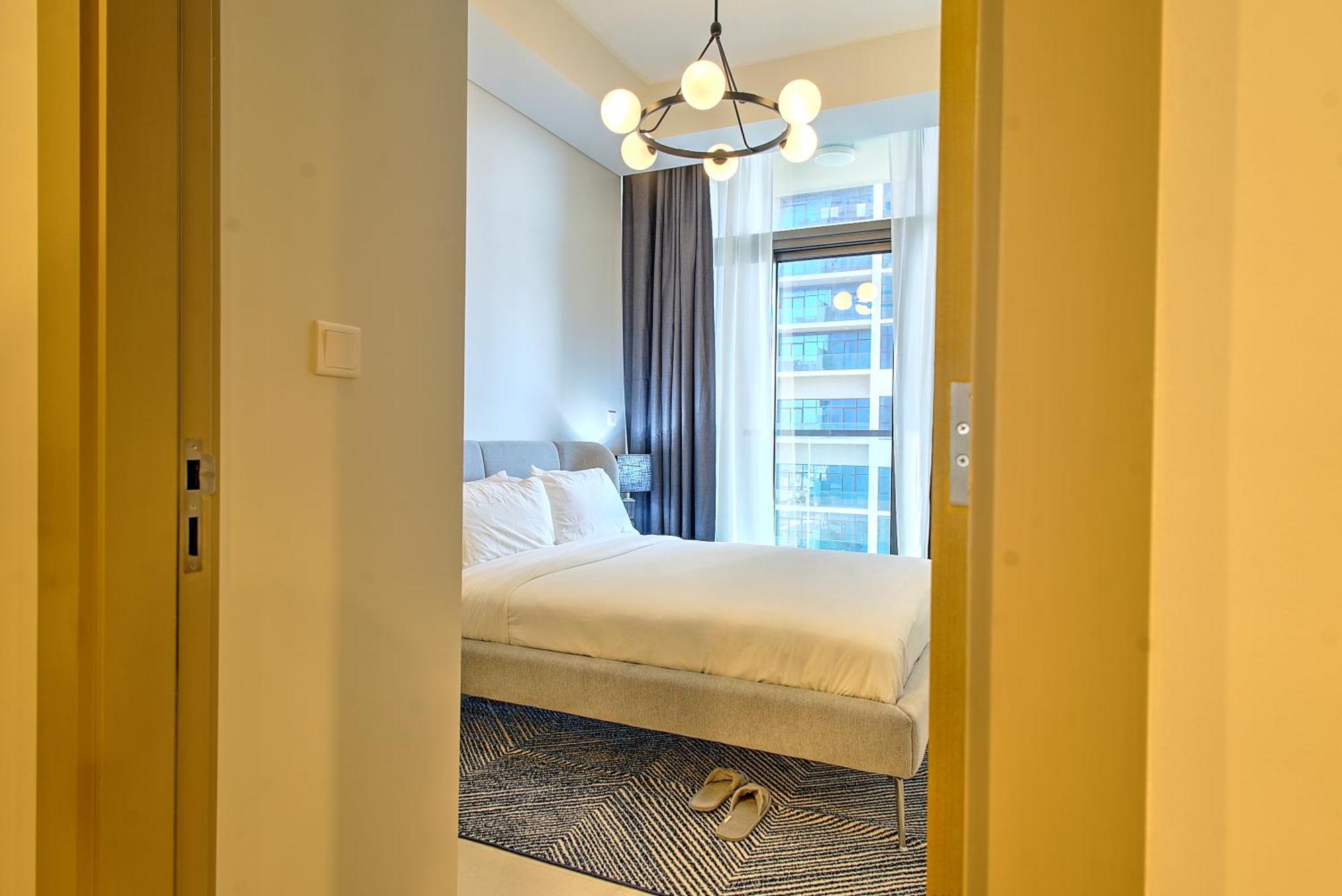 Elegant 1-br Near Burj Khalifa