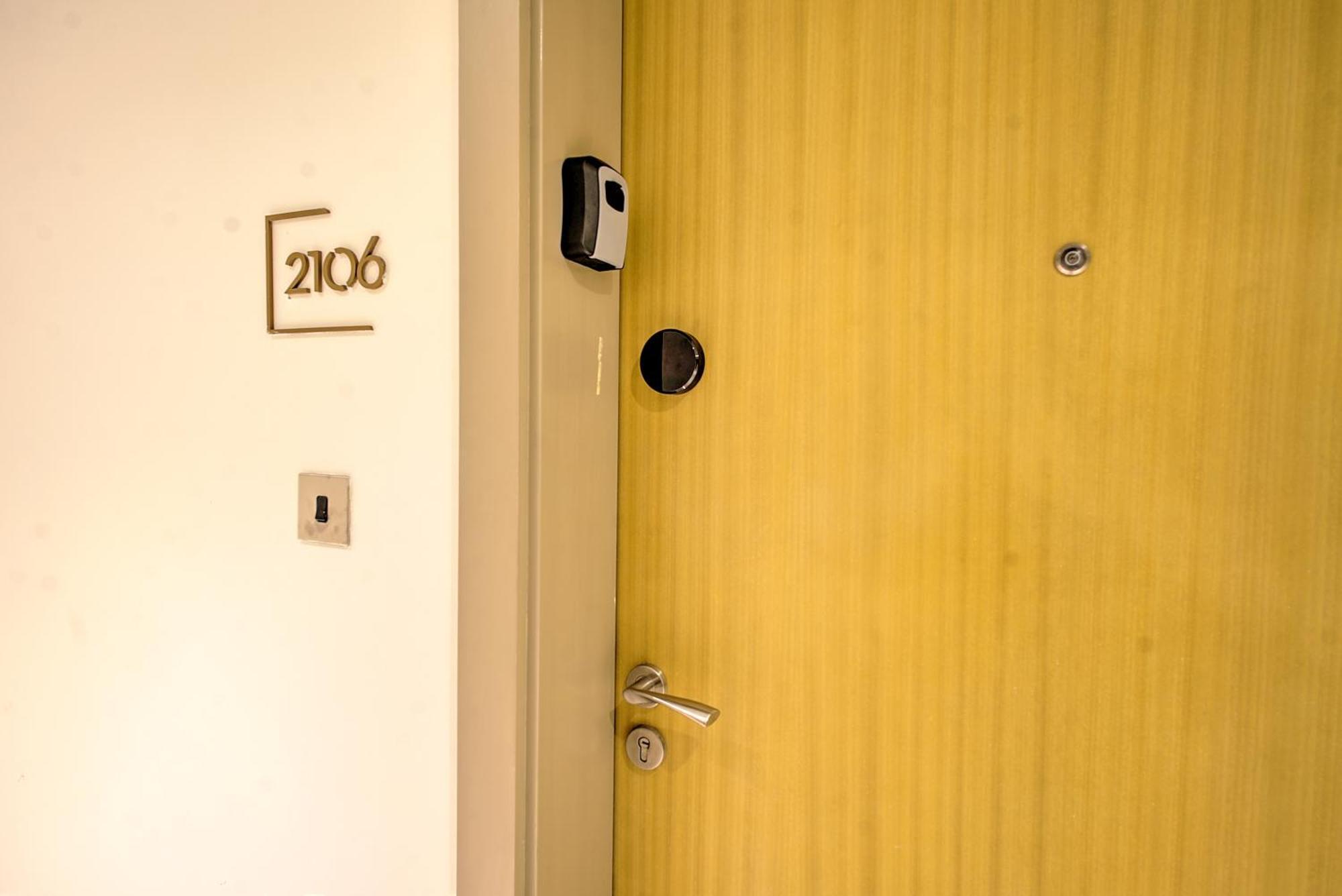 Elegant 1-br Near Burj Khalifa Apartment Dubai