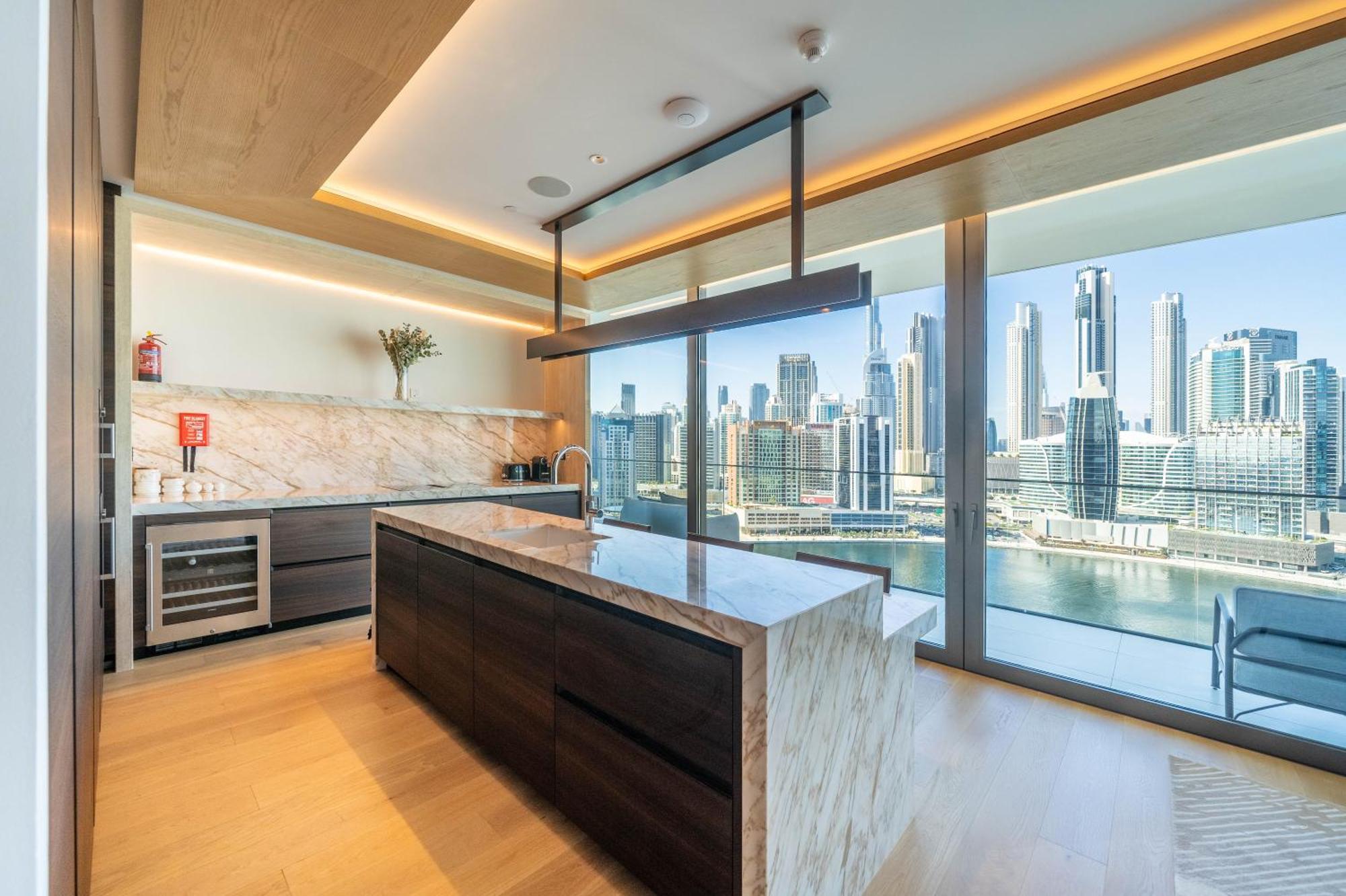 Apartment Lana By The Dorchester Collection - Glamorous Three Bedroom