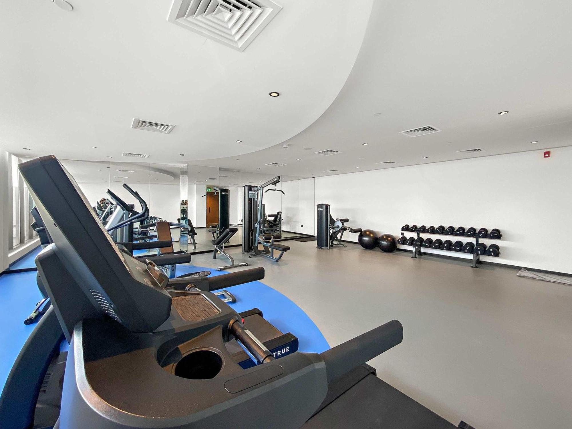 Apartment Charming In Arjan With Pool And Gym *