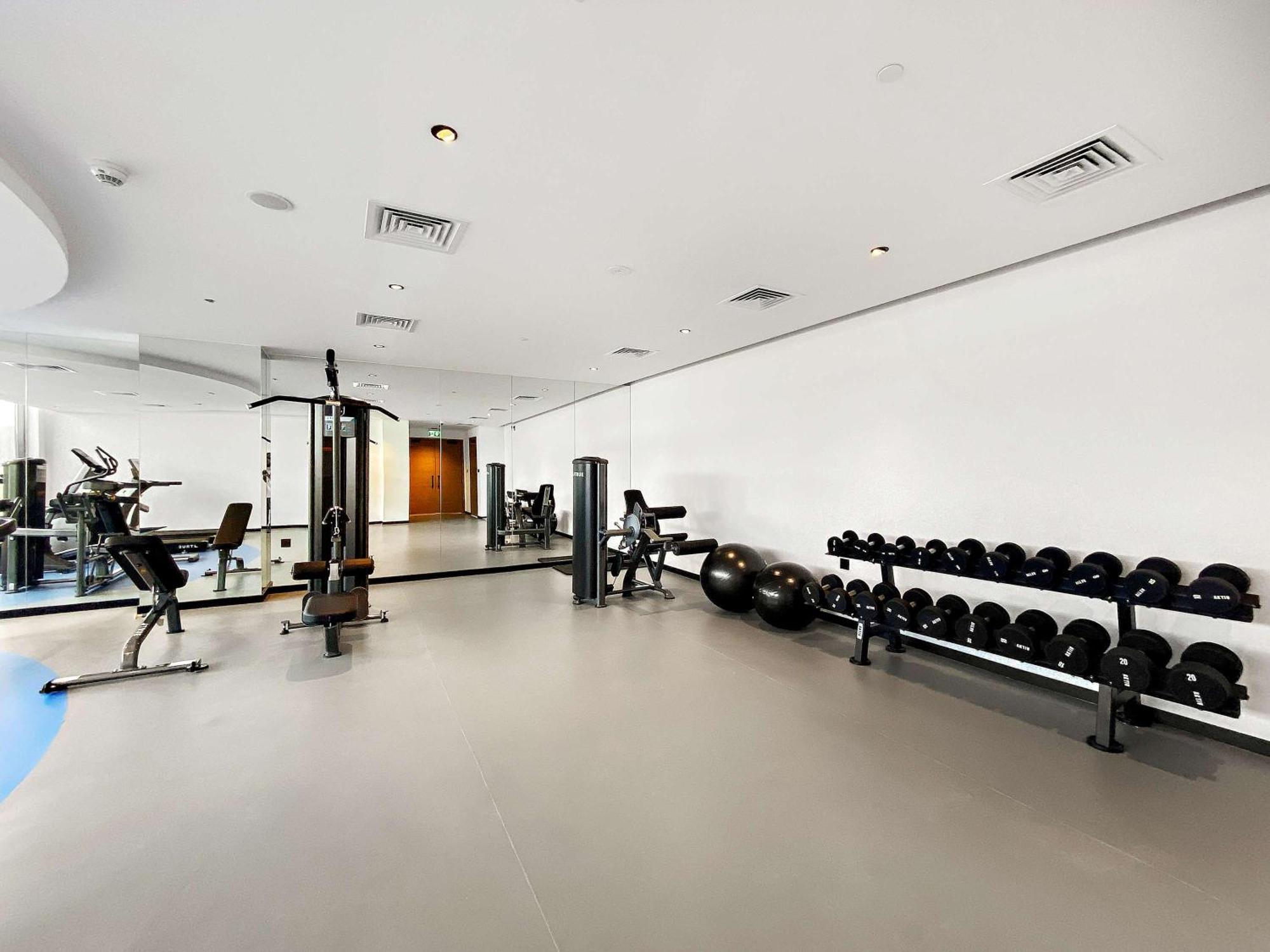 Charming In Arjan With Pool And Gym Apartment *