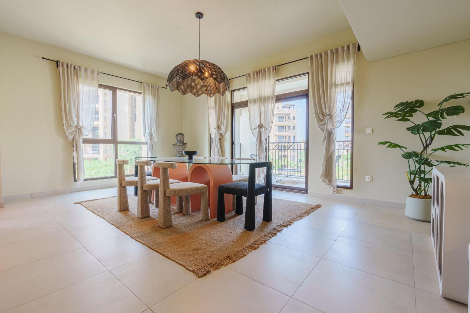 Spacious 4br In Madinat Jumeirah Living Apartment