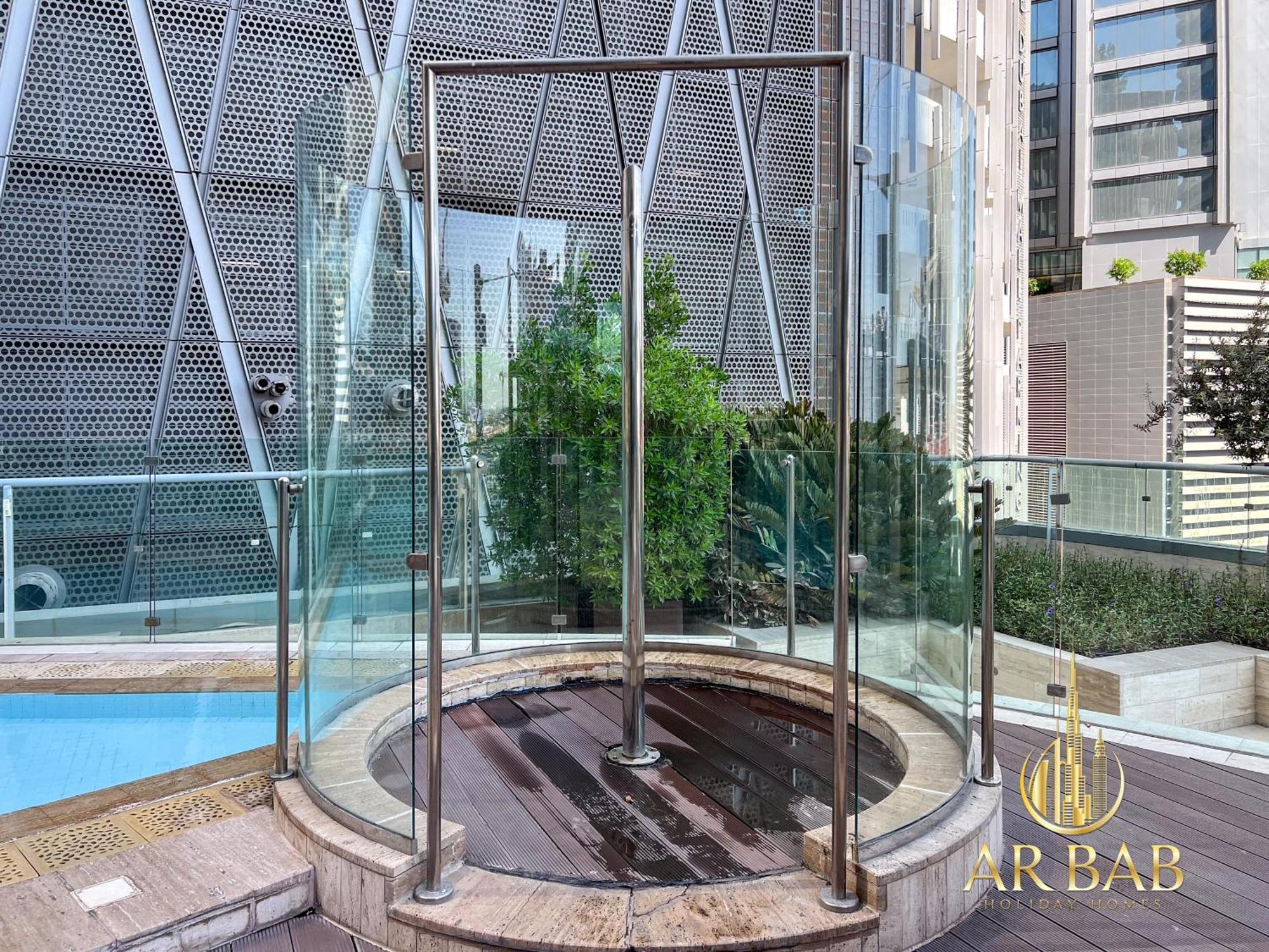 Damac Maison Mall Street - Luxurious 3br - Burj Khalifa View - Near Mall Apartment