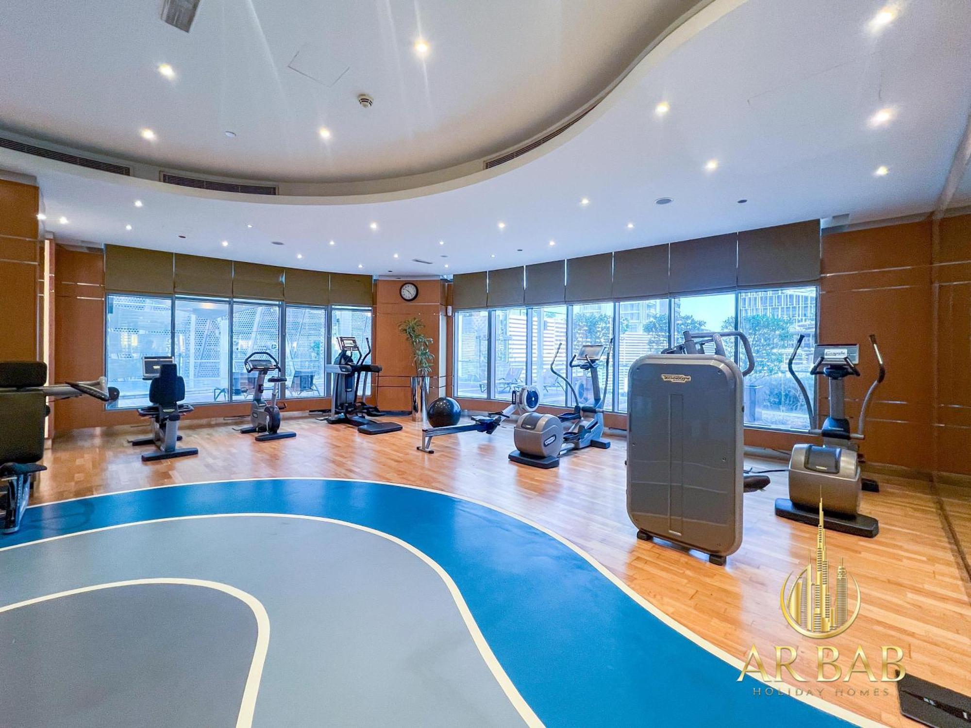 Damac Maison Mall Street - Luxurious 3br - Burj Khalifa View - Near Mall Apartment *