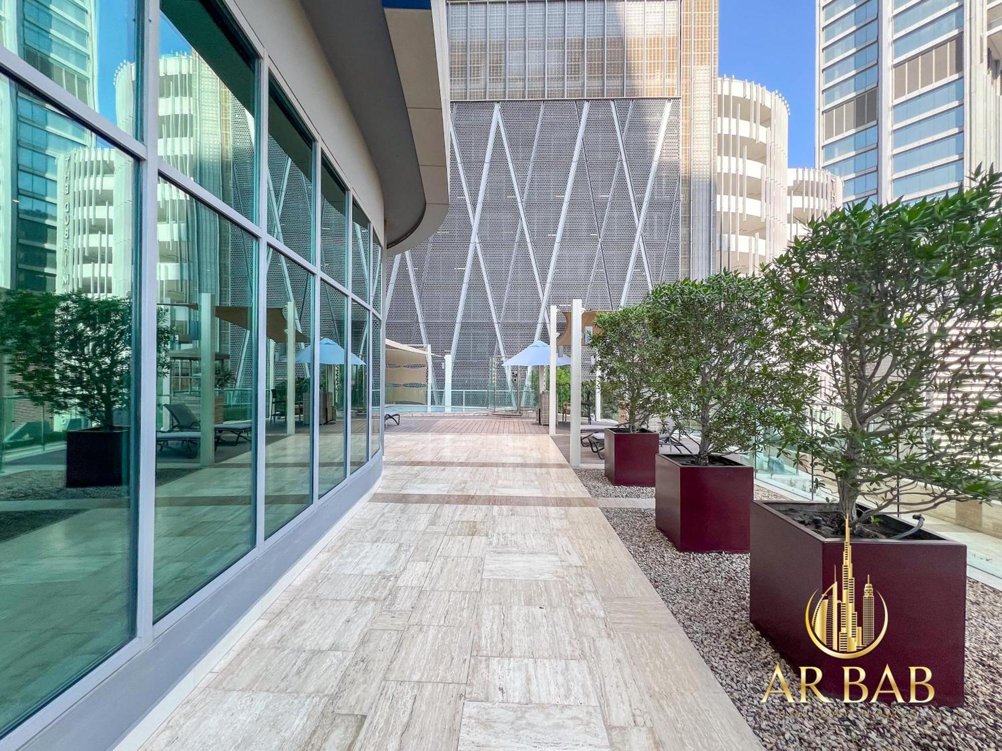 Damac Maison Mall Street - Luxurious 3br - Burj Khalifa View - Near Mall *
