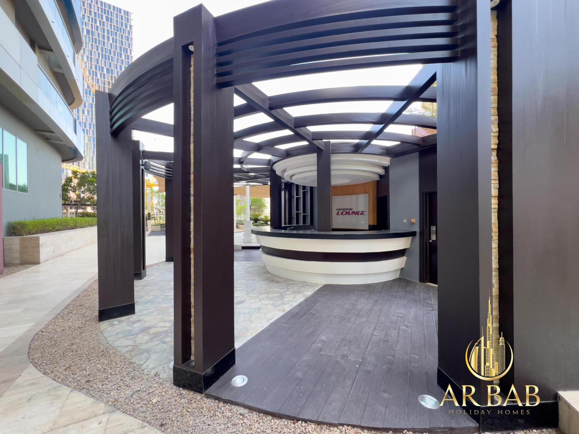 Damac Maison Mall Street - Luxurious 3br - Burj Khalifa View - Near Mall * Dubai
