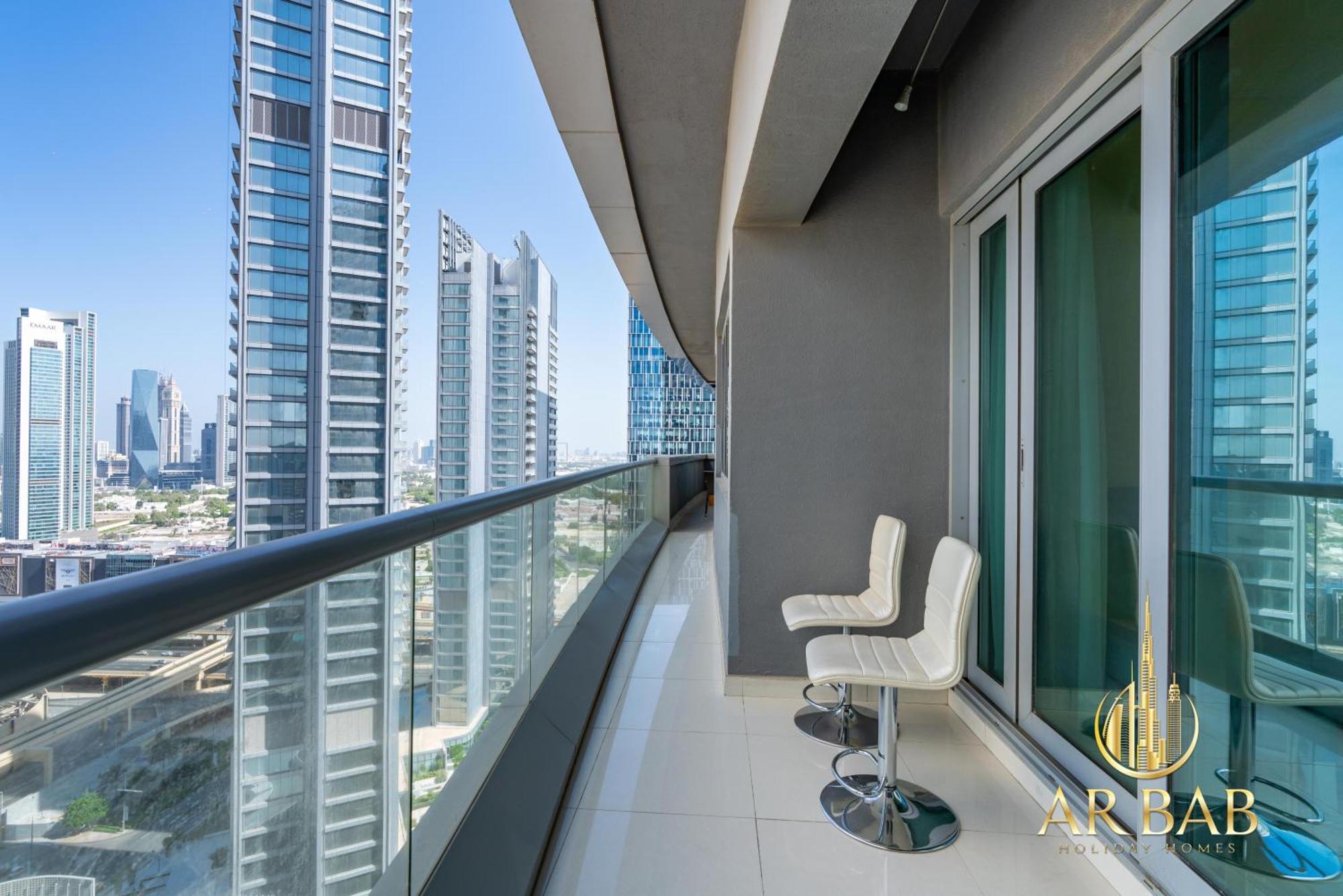 Damac Maison Mall Street - Luxurious 3br - Burj Khalifa View - Near Mall Apartment