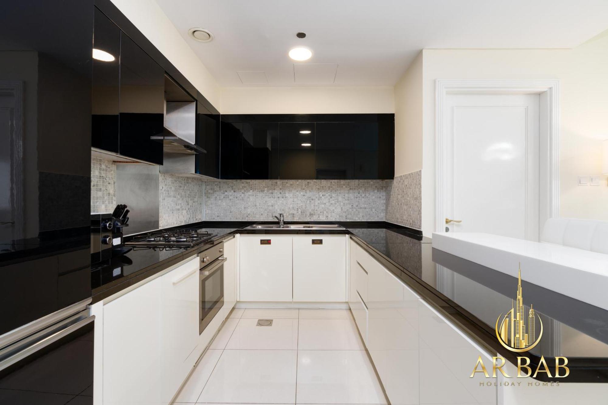 Apartment Damac Maison Mall Street - Luxurious 3br - Burj Khalifa View - Near Mall *