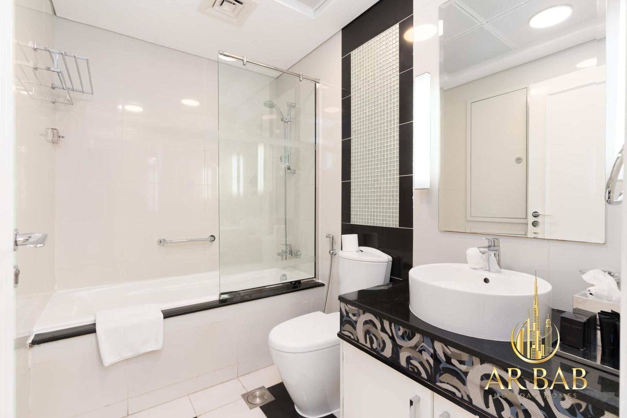 Apartment Damac Maison Mall Street - Luxurious 3br - Burj Khalifa View - Near Mall *