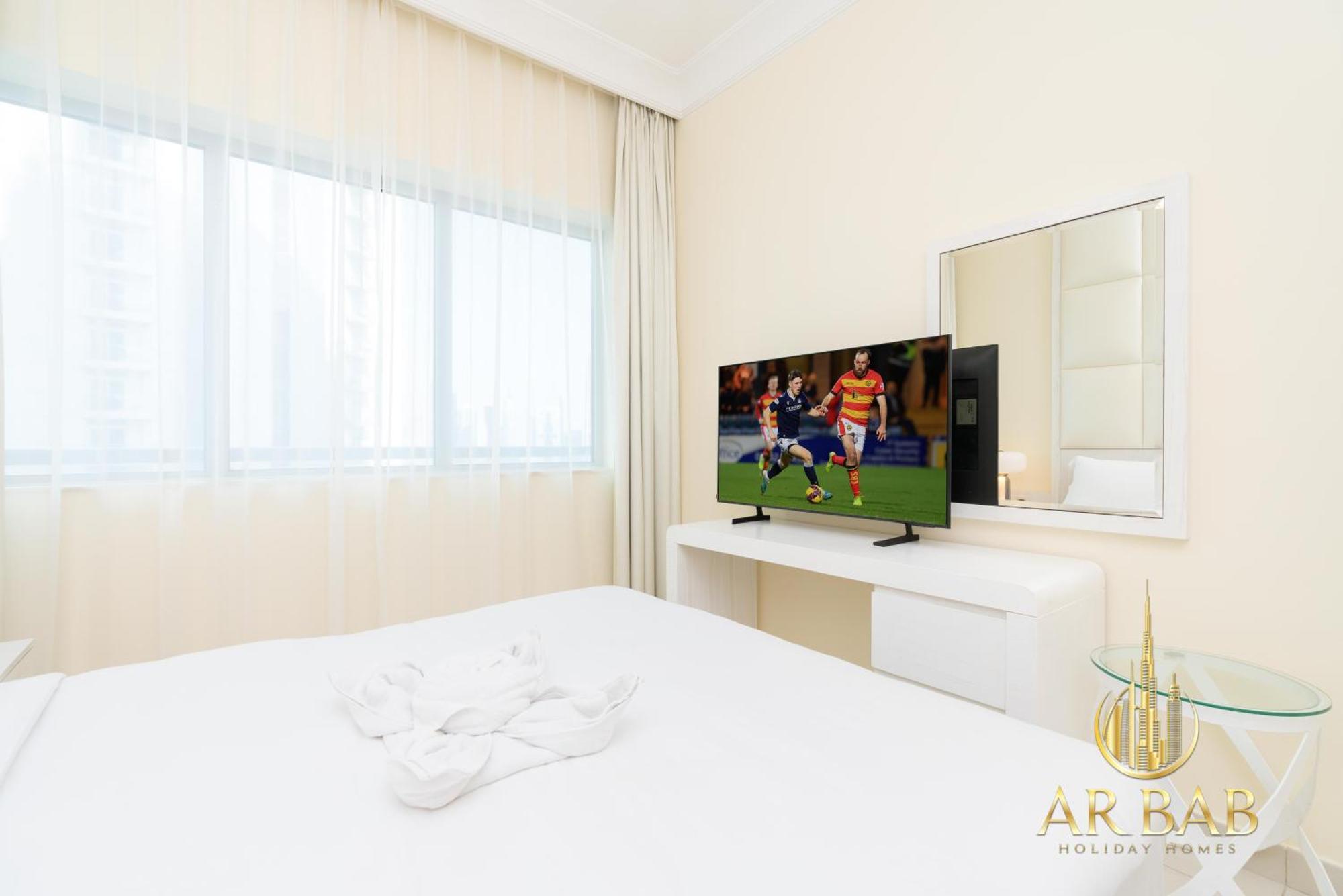 Damac Maison Mall Street - Luxurious 3br - Burj Khalifa View - Near Mall *