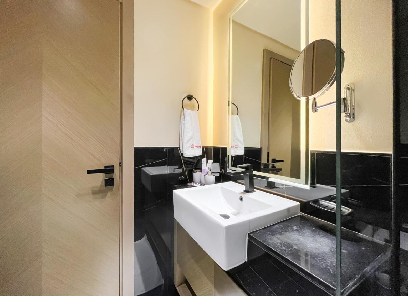 Livbnb-classy 2b With Jacuzzi & Burjkhalifa View *