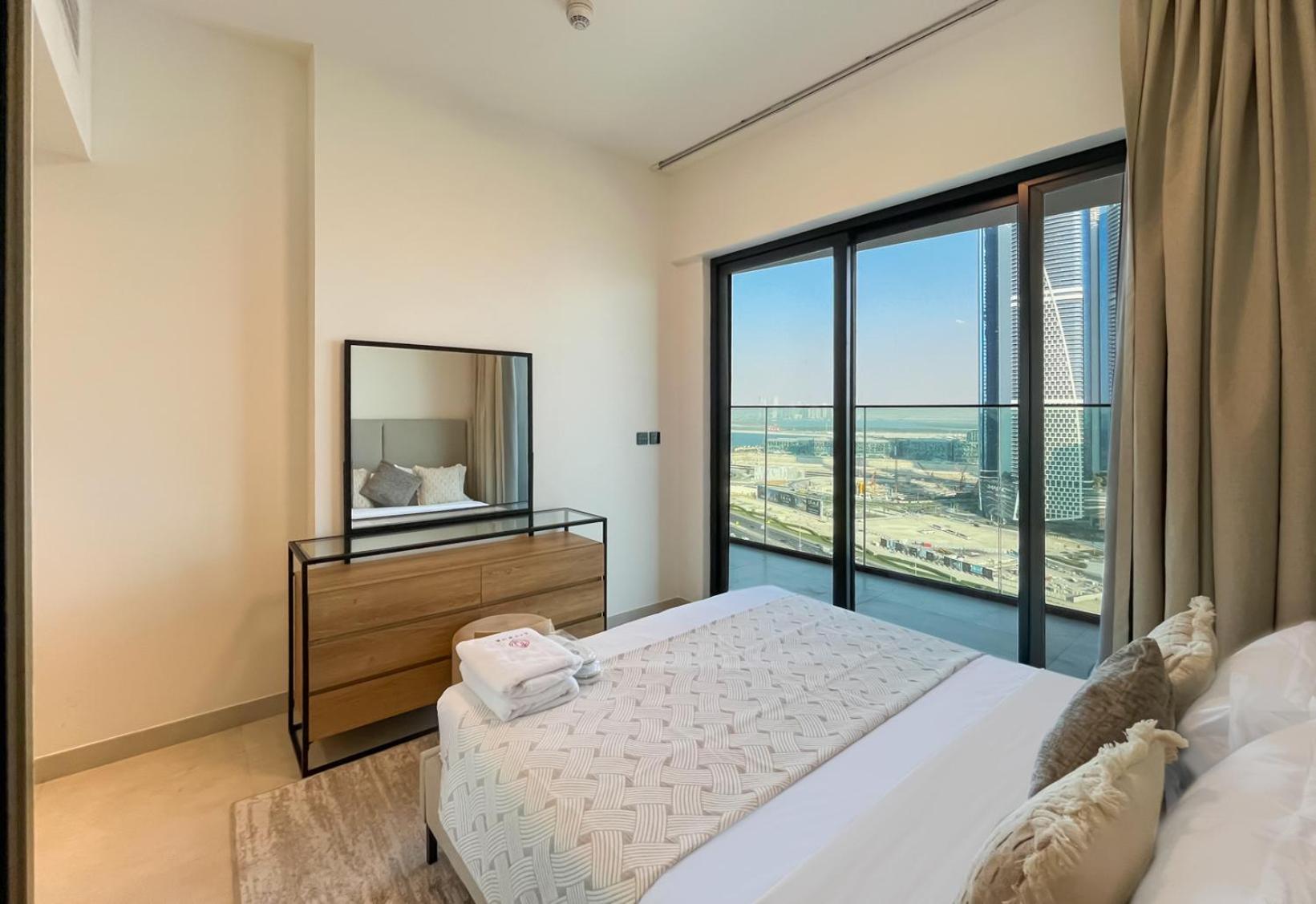 Apartment Livbnb-classy 2b With Jacuzzi & Burjkhalifa View *