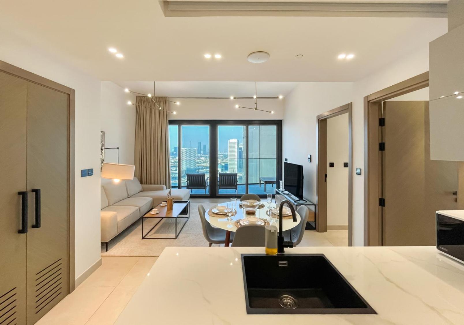 Apartment Livbnb-classy 2b With Jacuzzi & Burjkhalifa View