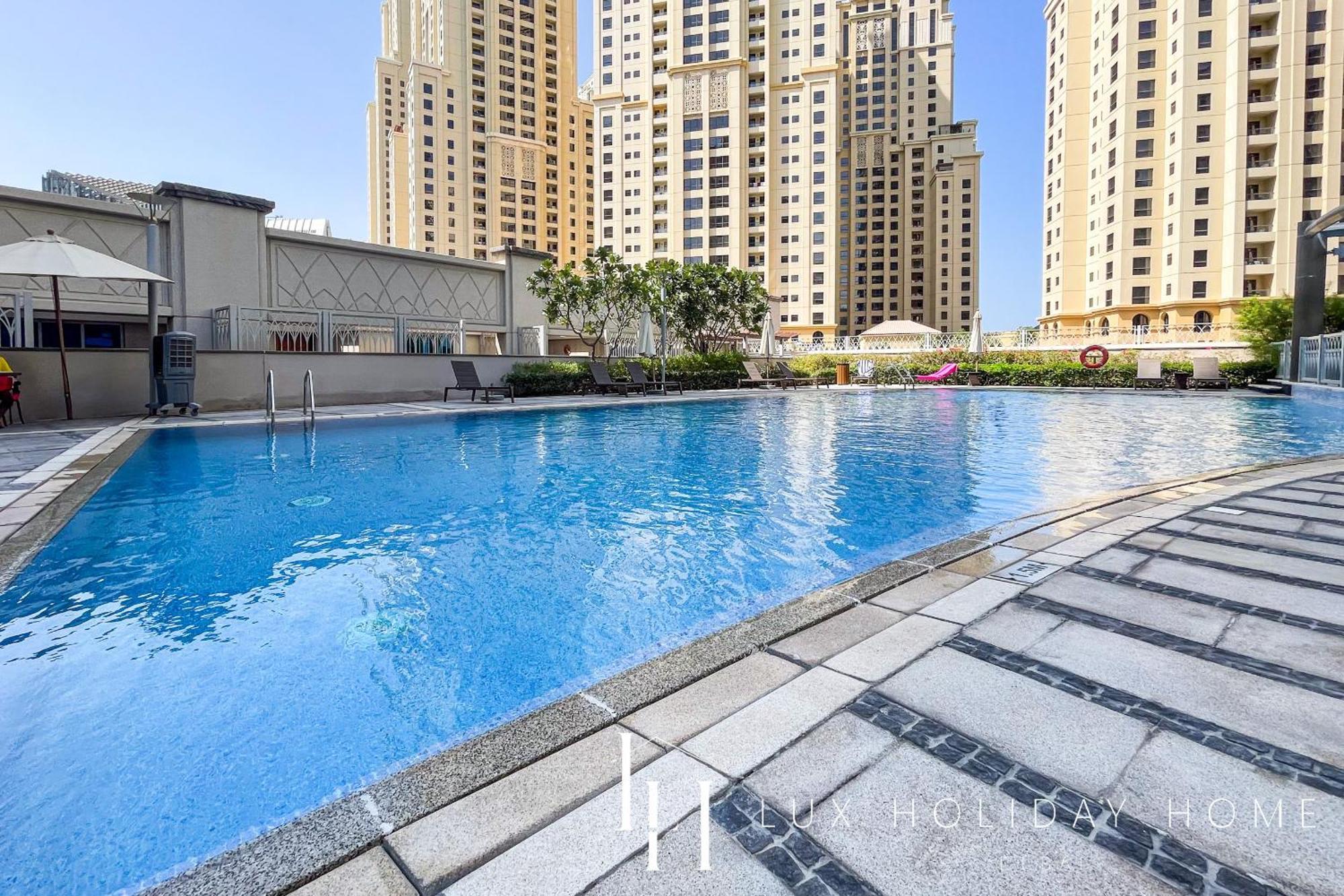 Lux The Shemara Marina View Apartment Dubai