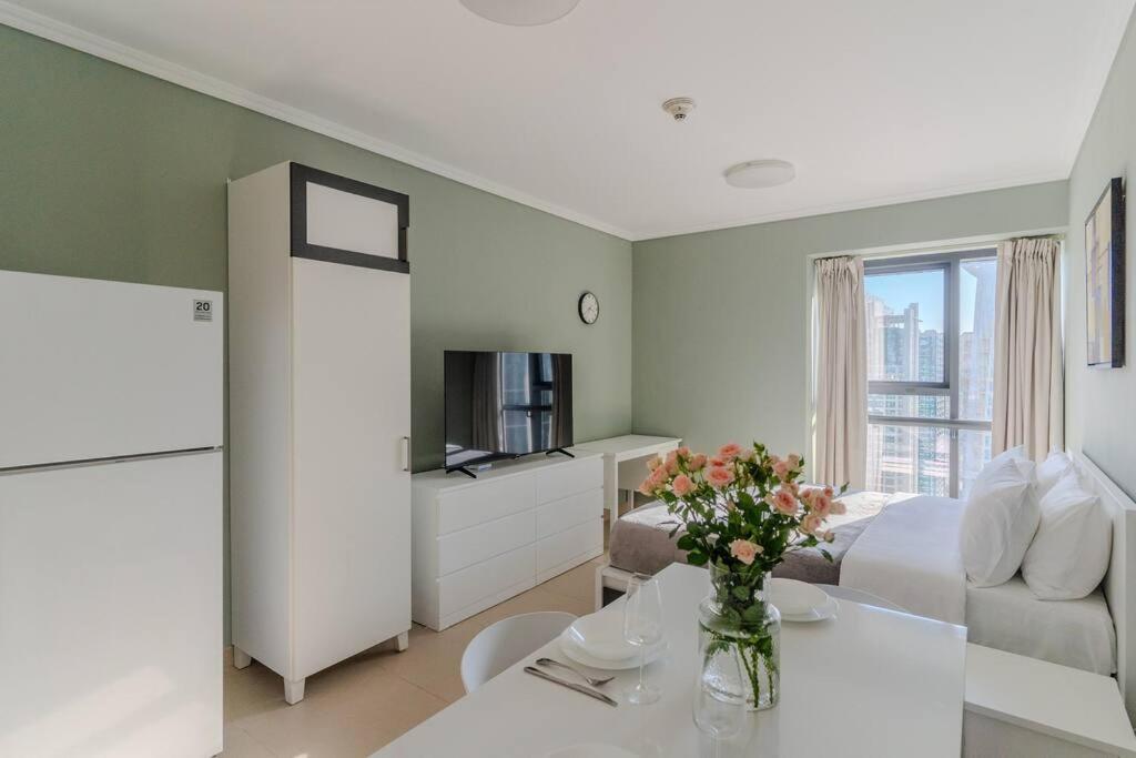 Apartment Cozy In Jlt Dubai