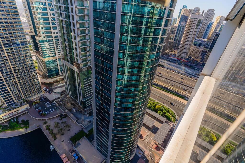 Apartment Cozy In Jlt Dubai