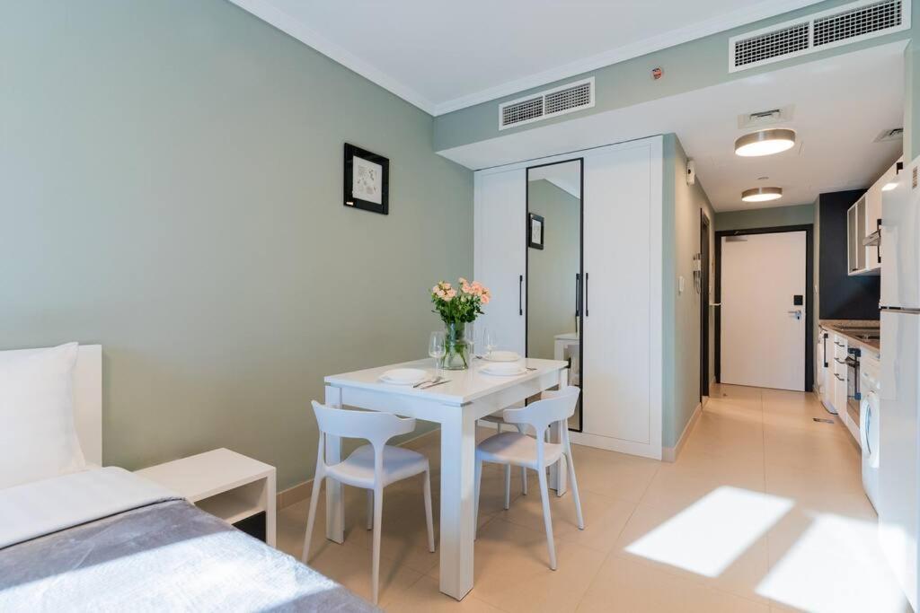Apartment Cozy In Jlt *