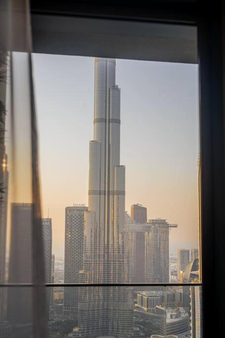Venetian - Spacious 3br With Stunning Burj Views * Dubai