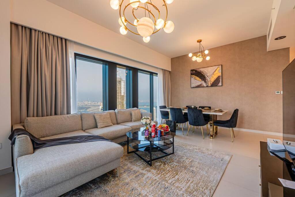 Venetian - Spacious 3br With Stunning Burj Views Apartment Dubai