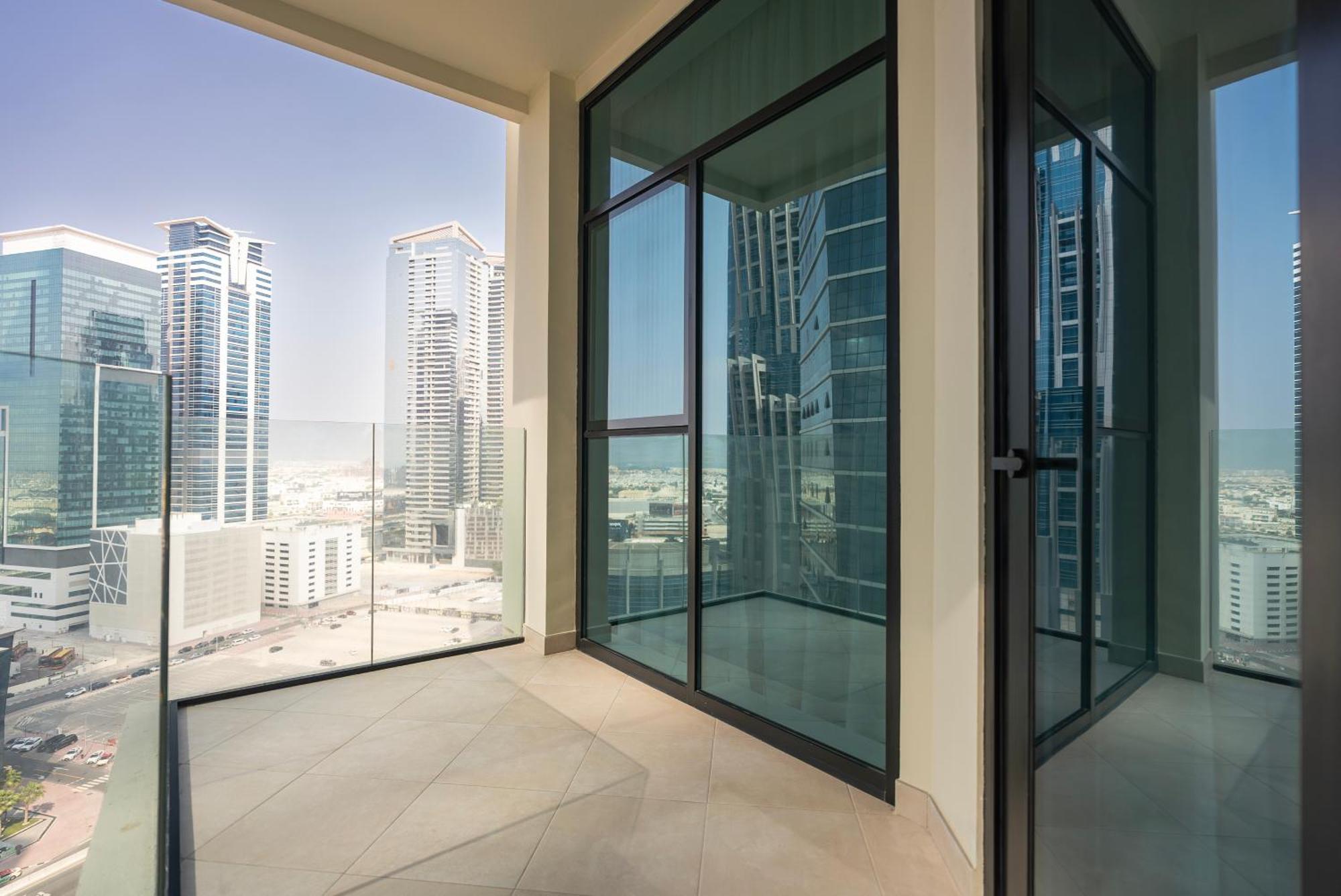 Elegant 2-bedroom Apartment, Branded & Luxury Amenities Apartment