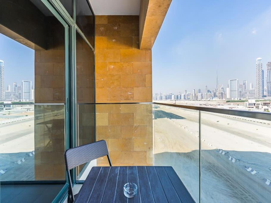 Apartment Relaxing Retreat In Vibrant Meydan Dubai