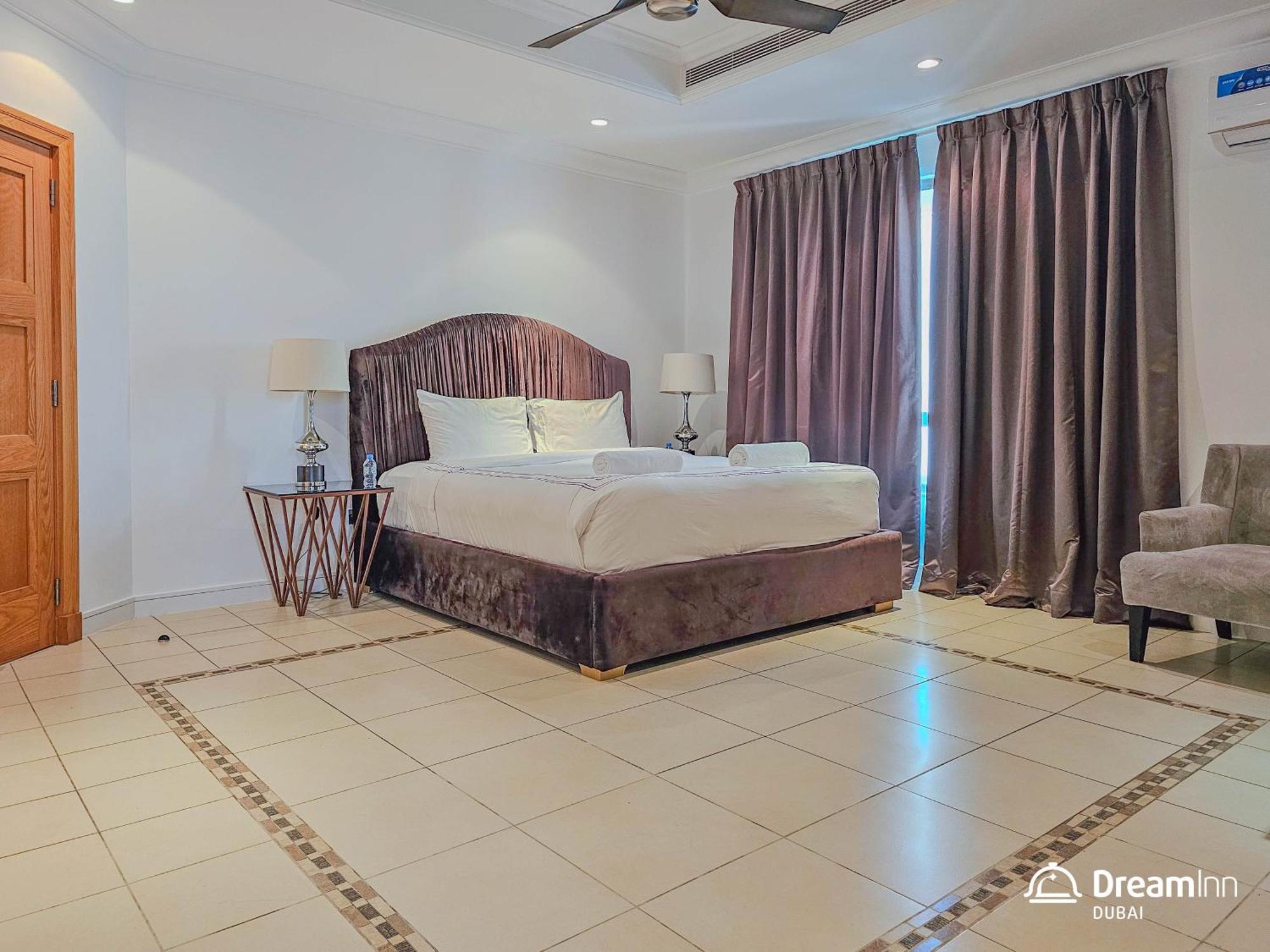 Villa Dream - 4br Palm Jumeirah With Pool & Maid's Dubai