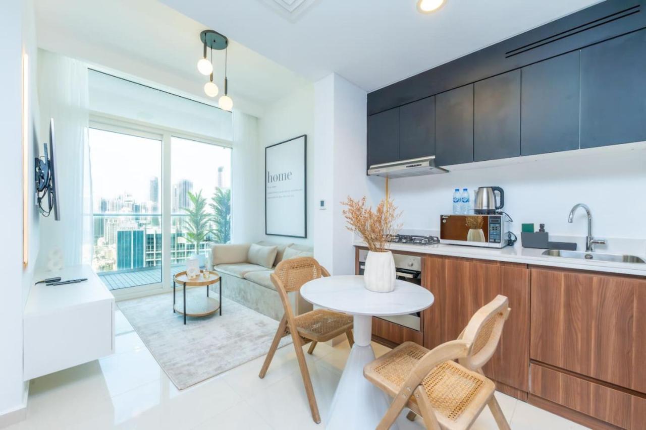 The Dreamer 1br Burj Khalifa View Business Bay Apartment Dubai