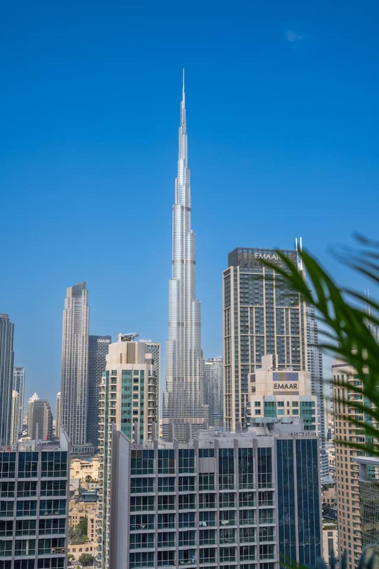 The Dreamer 1br Burj Khalifa View Business Bay Apartment Dubai