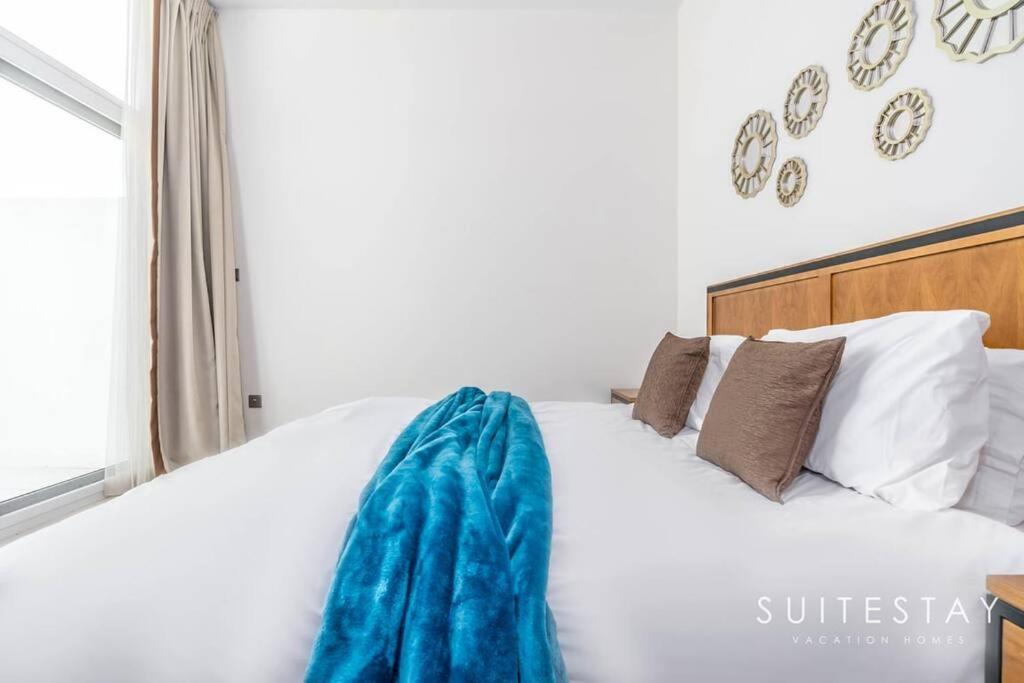 Spacious New Build In Residential Community Apartment Dubai