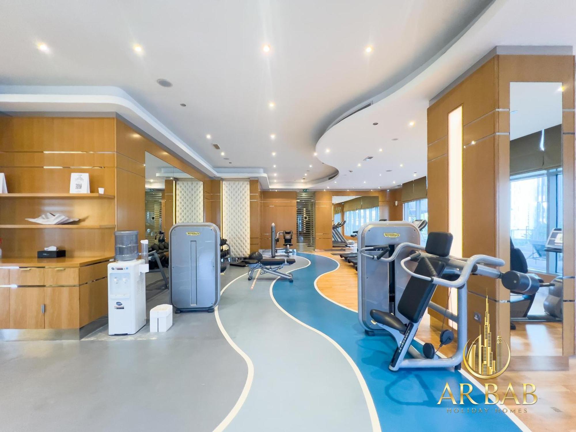 Damac Maison Mall Street - Luxurious 3br - Burj Khalifa View - Near Mall Apartment *