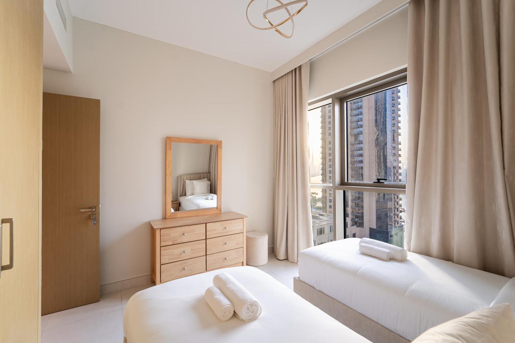 Spacious 3bdr In Wonderful Creek Harbour Apartment Dubai