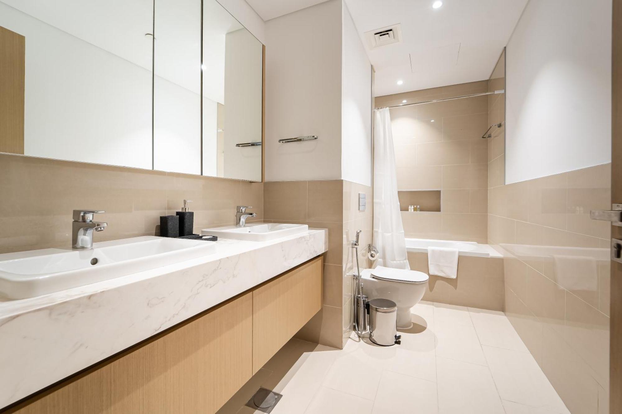 Apartment Spacious 3bdr In Wonderful Creek Harbour Dubai