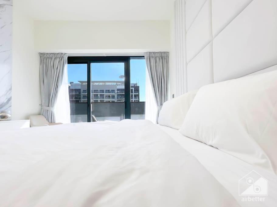 Apartment Luxury Living In Azizi Riviera & Cozy Balcony *
