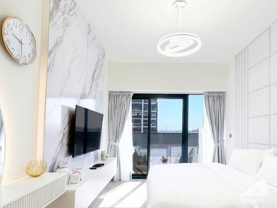 Luxury Living In Azizi Riviera & Cozy Balcony *