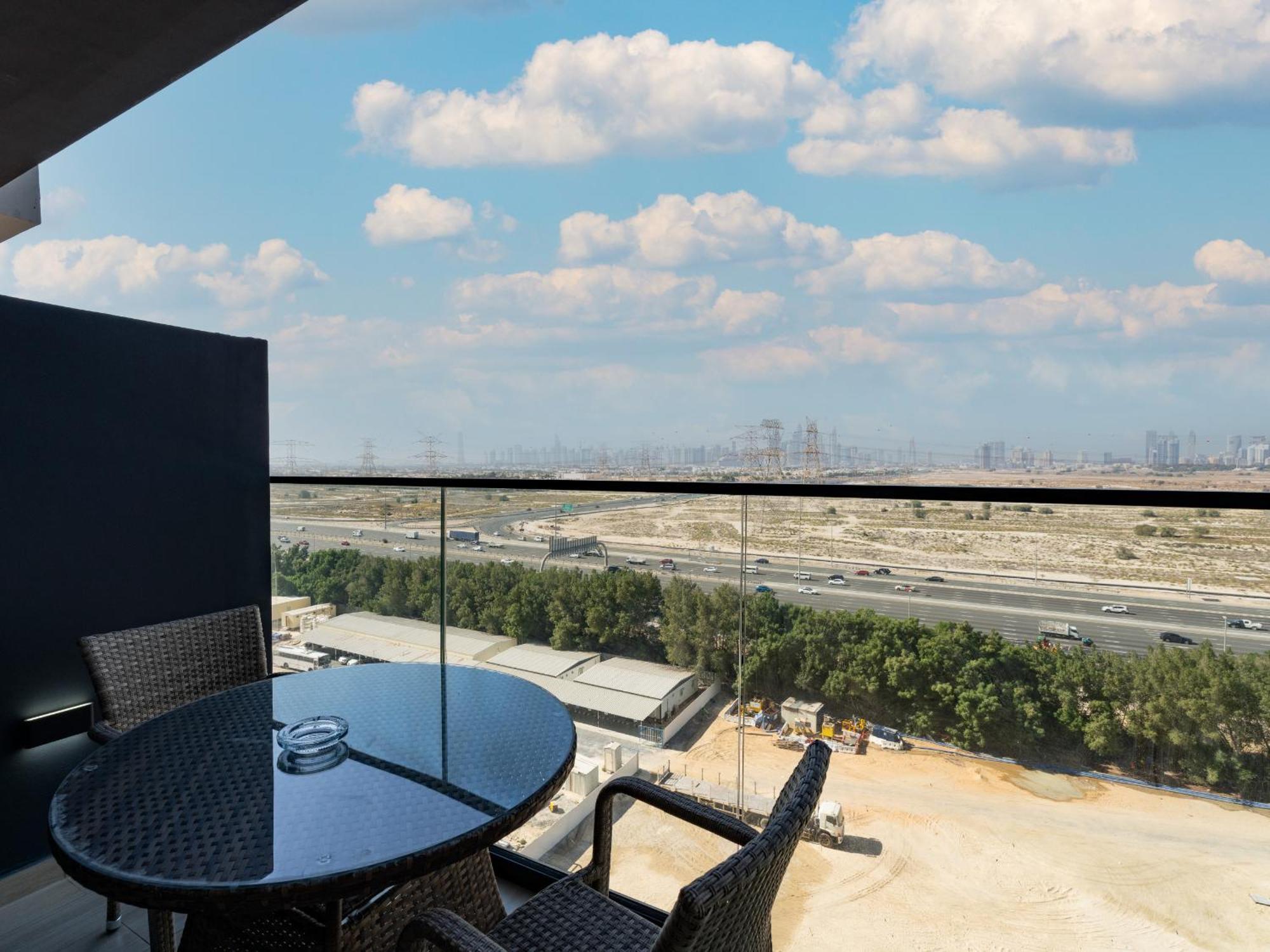 Charming 2bdr In Binghatti Corner - Jvc Apartment *