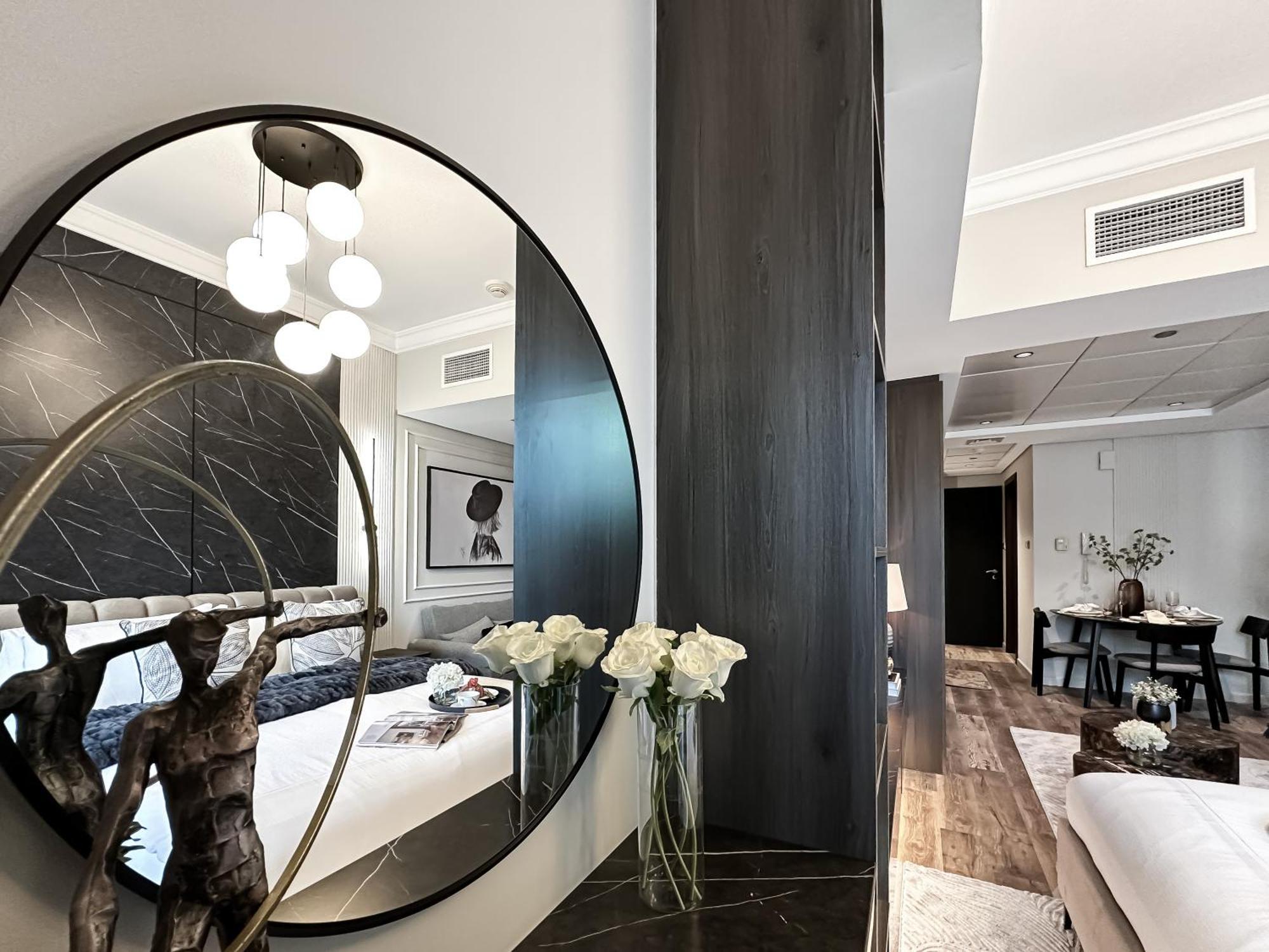 Apartment Trophy- Radiant Retreat In Jlt With Skyline View Dubai