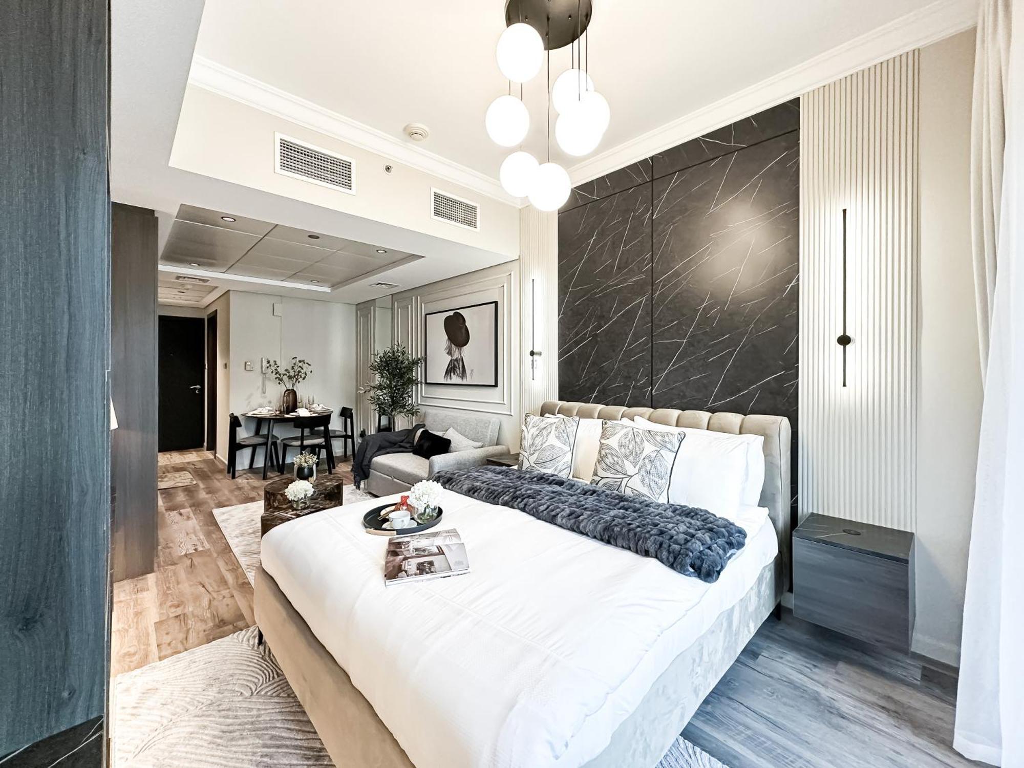 Apartment Trophy- Radiant Retreat In Jlt With Skyline View