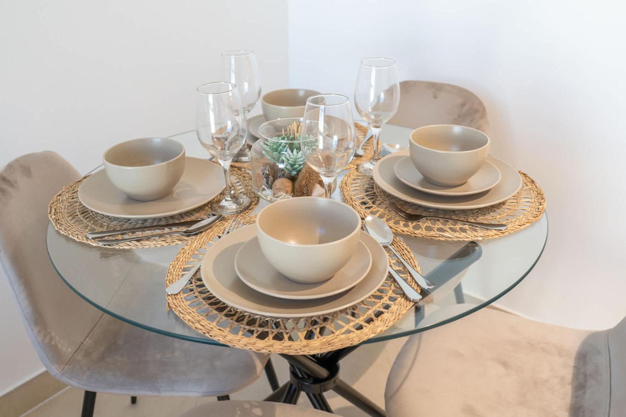 1 Bed Flat That Sleeps 4 In Al Jaddaf Apartment