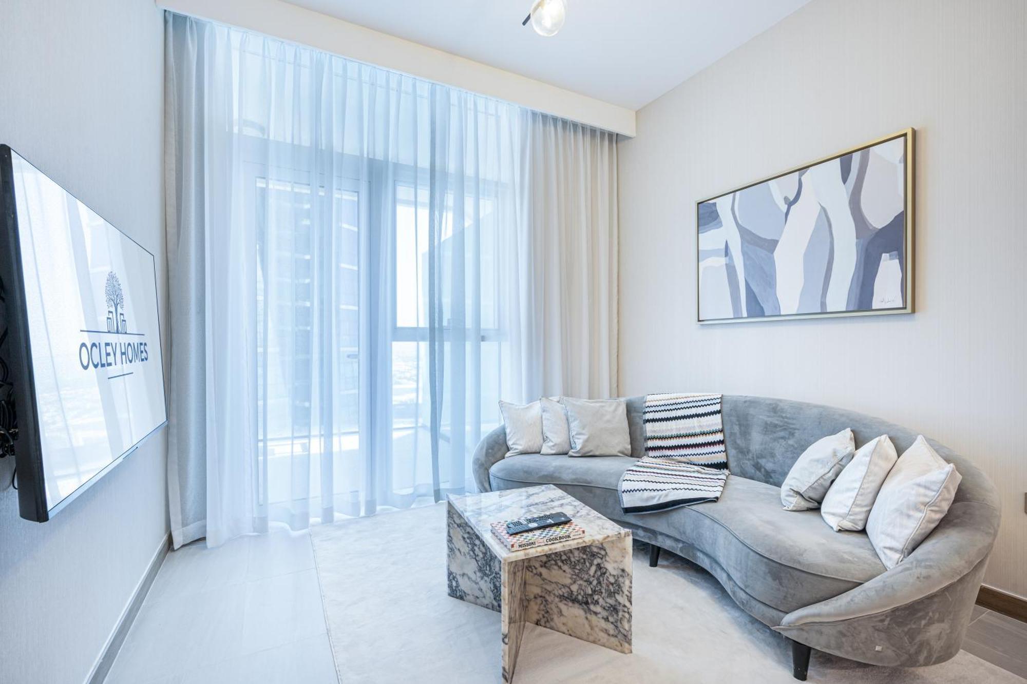 Elegantly Furnished Missoni With Canal Views * Dubai