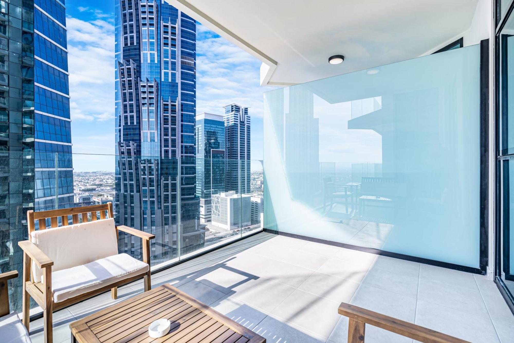 Elegantly Furnished Missoni With Canal Views * Dubai