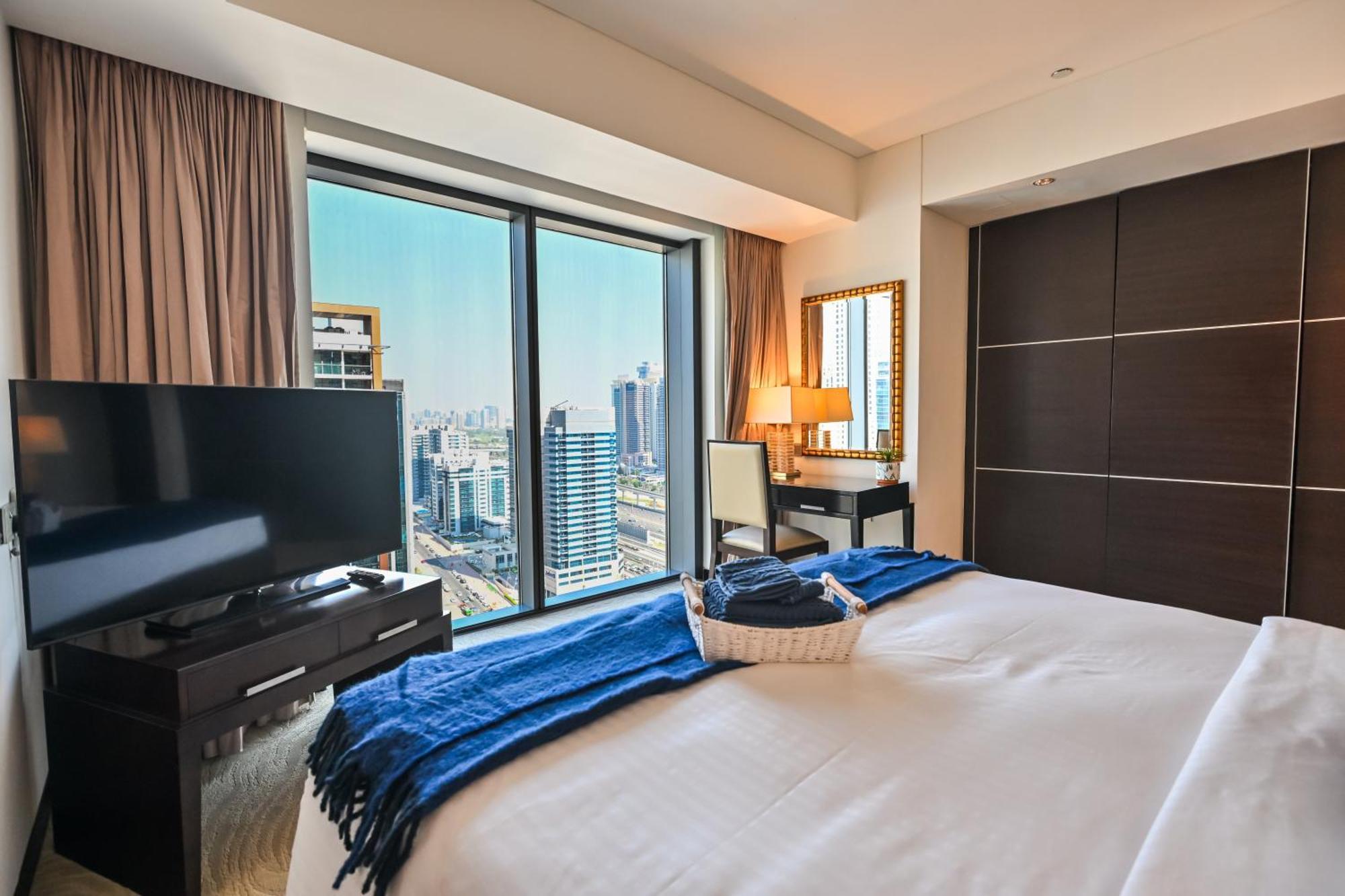 Luxury - Stunning Marina View - 5-star Amenities Apartment Dubai