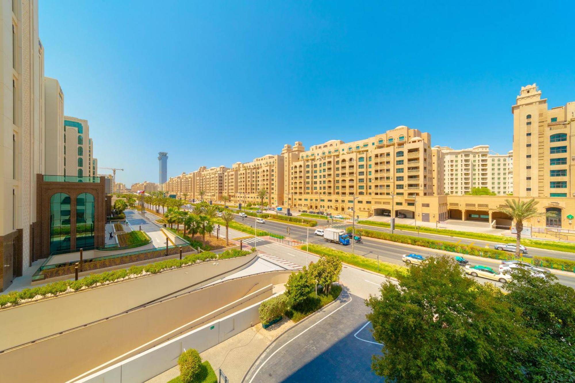 Superluxury In Five Palm, Pool & Access