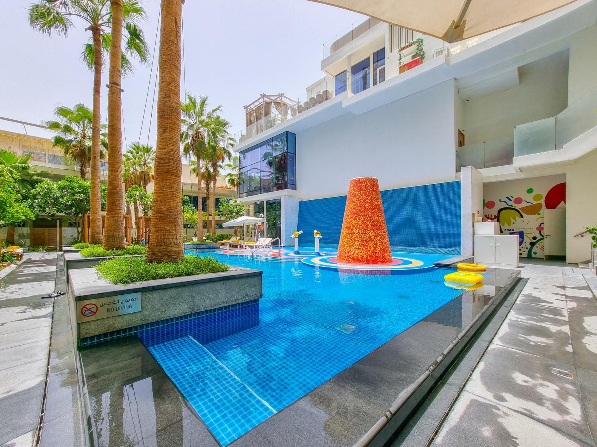 Superluxury In Five Palm, Pool & Access
