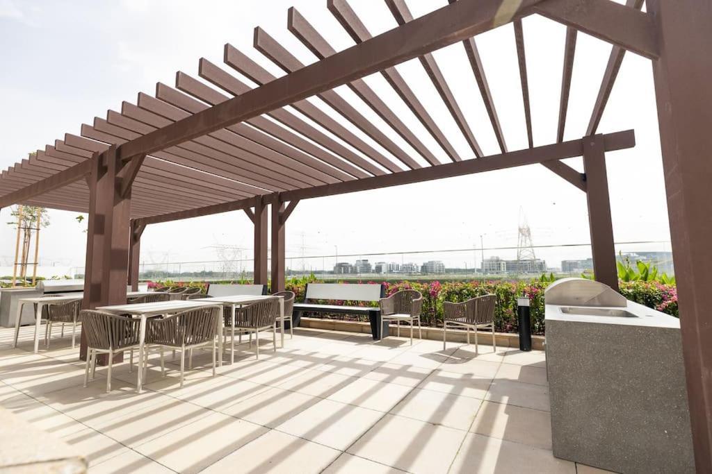 Bright & Modern In Azizi Riviera * Dubai