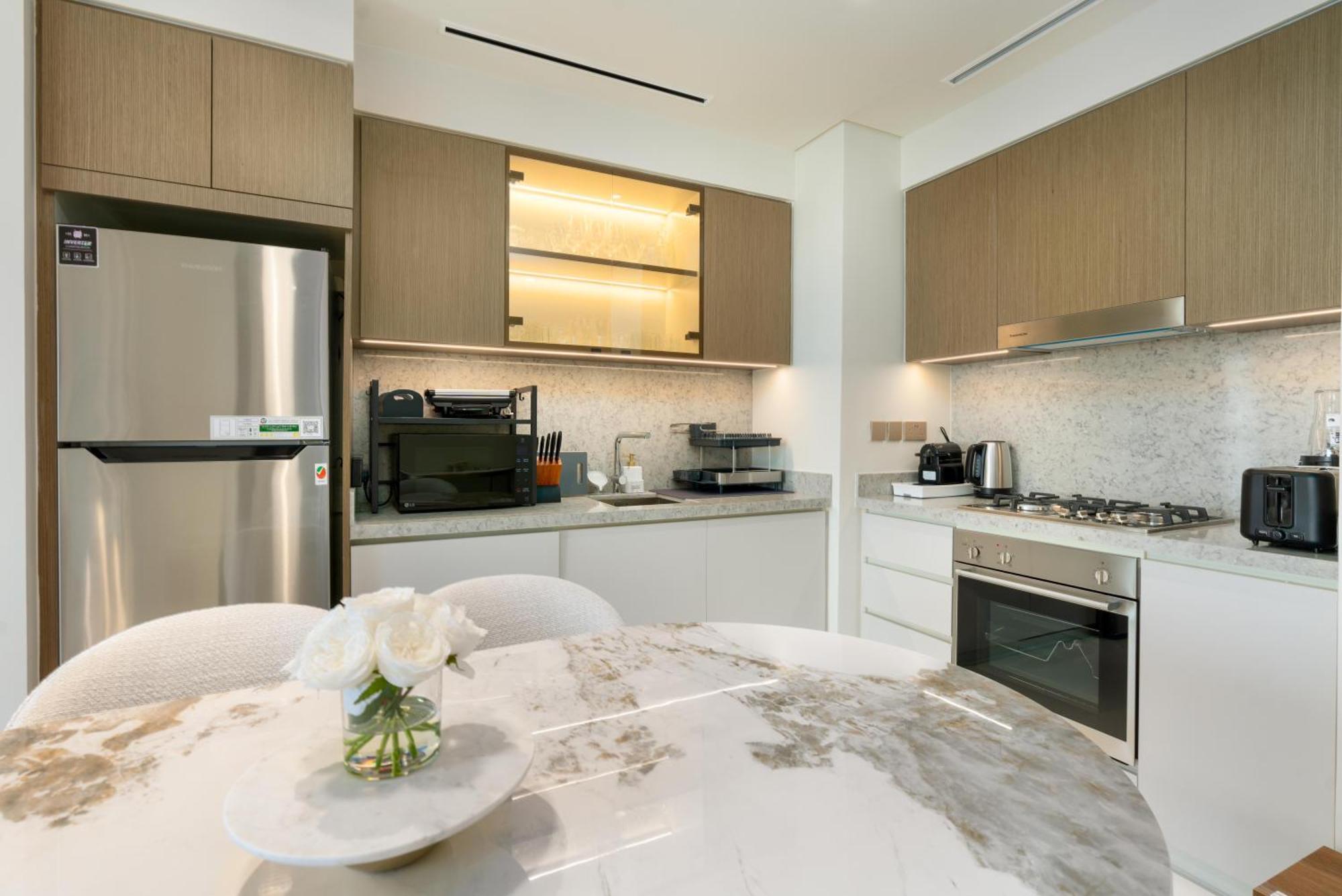 Apartment Grand Bleu Tower - Stunning One Bedroom