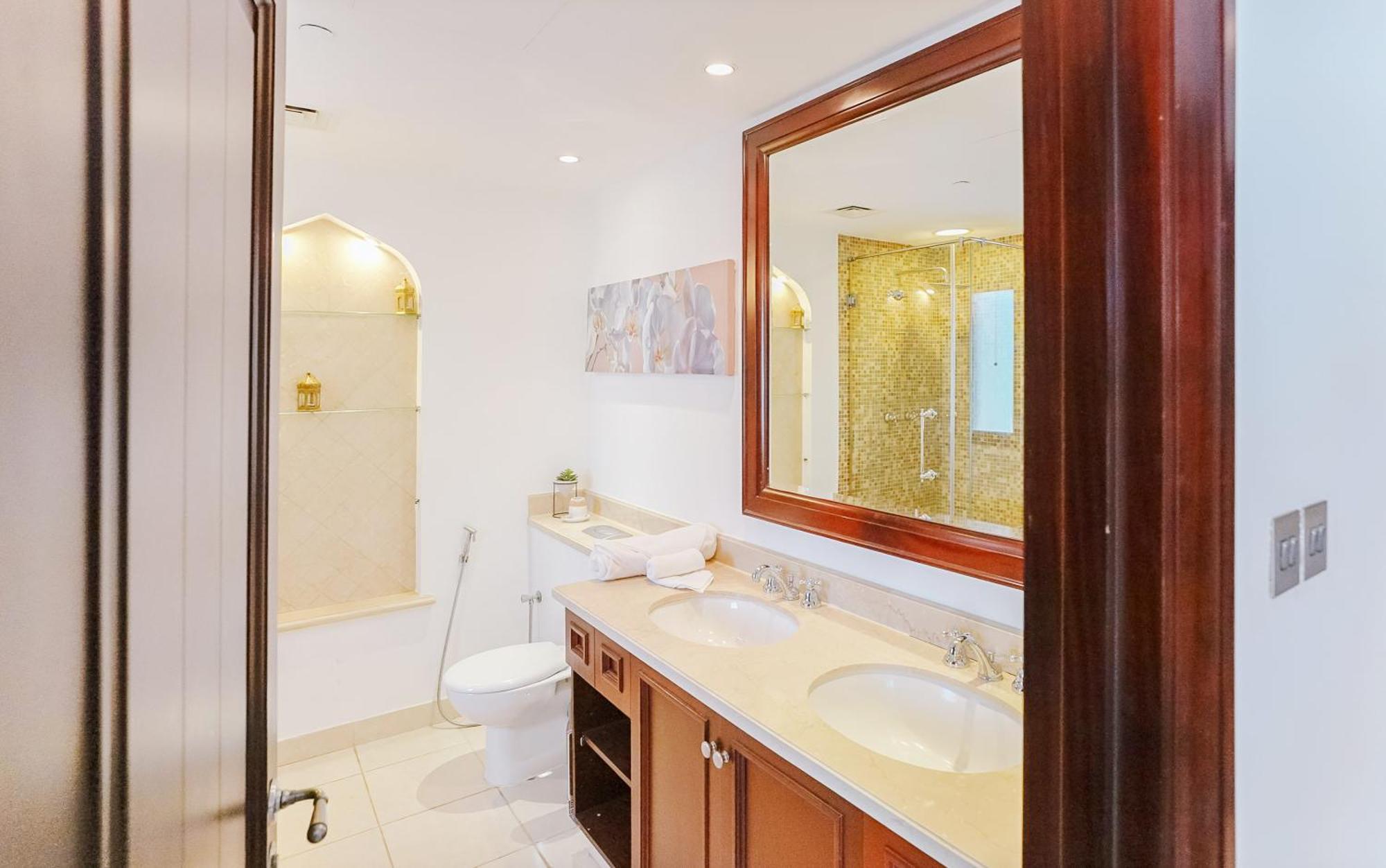 Elegant 2br In Yansoon 3 With Burj Khalifa Views Apartment *