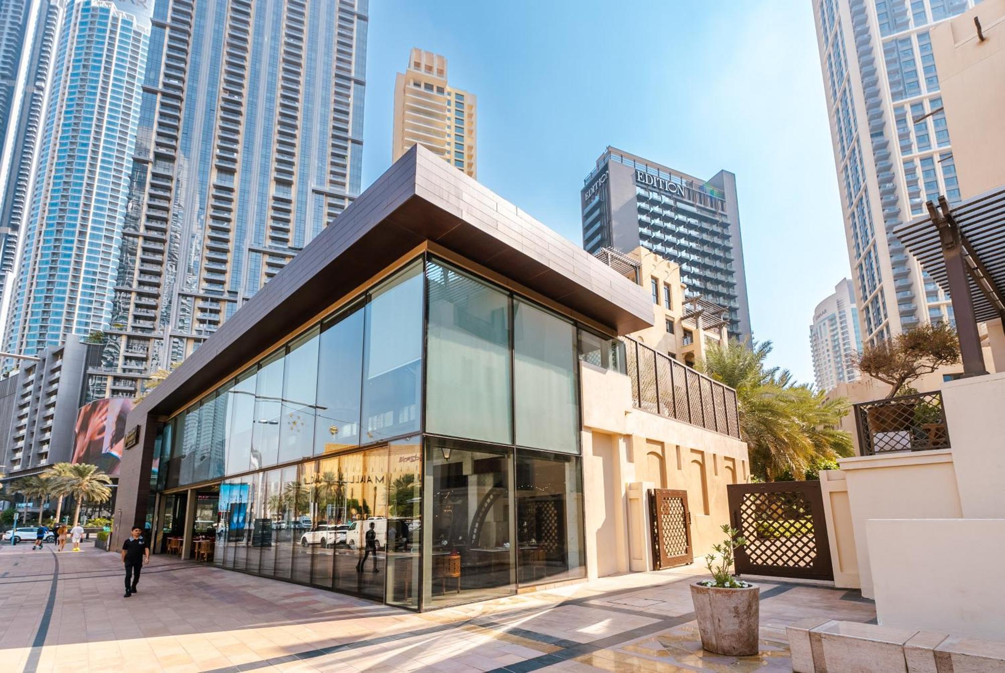 Elegant 2br In Yansoon 3 With Burj Khalifa Views Apartment
